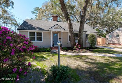 2948 Iroquois Ave Jacksonville FL 32210