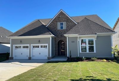 5607 Willoughby Way Murfreesboro TN 37129