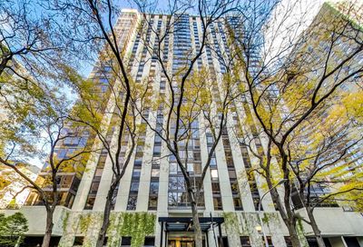 100 E Bellevue Place Chicago IL 60611