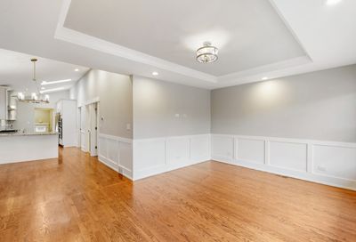 4332 N Bernard Street Chicago IL 60618