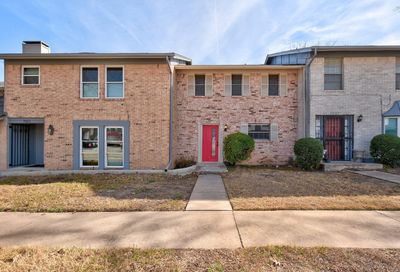 7209 Creekside Drive Austin TX 78752