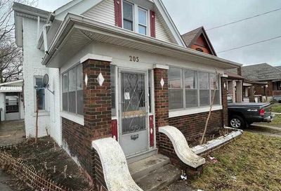 205 RECTORY ST London ON L3B2N4