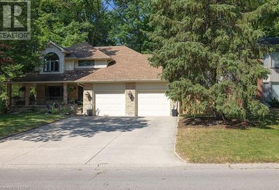168 TIMBER Drive London ON N6K4B3