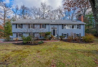 2 Heritage Dr Lexington MA 02420