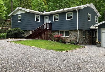 322 Spring Lake Road Maggie Valley NC 28751