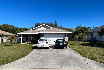 3208 W 40th Avenue Bradenton FL 34205