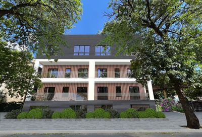 2820 W Lyndale Street Chicago IL 60647