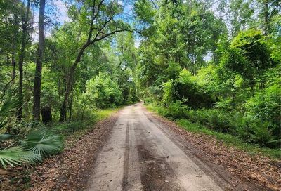 175 She She Road Hawthorne FL 32640