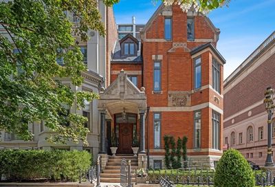 1401 N Dearborn Street Chicago IL 60610