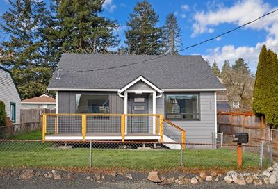 1909 Snyder Avenue Bremerton WA 98312