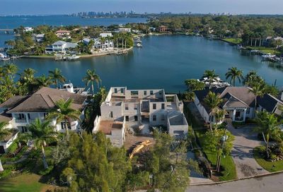 1479 Tangier Way Sarasota FL 34239