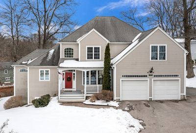 152 Winifred Avenue Worcester MA 01602