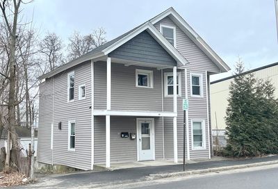 47 Canterbury St Worcester MA 01610