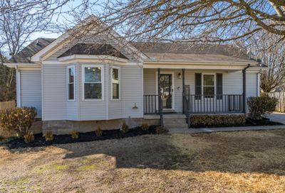 366 Park Ct La Vergne TN 37086