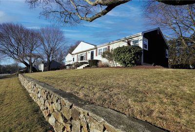 5 Eisenhower Street Cumberland RI 02864