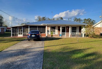 411 E Elm Street Avon Park FL 33825