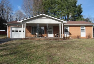 84 Morning Drive Waynesville NC 28786