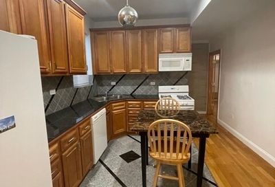 2247 W Iowa Street Chicago IL 60622
