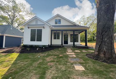 389 N 2nd Street Madison GA 30650