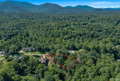 27 Majestic Oak Circle Asheville NC 28805