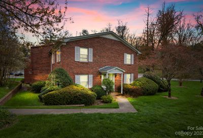 1411 Kensington Road Hendersonville NC 28791