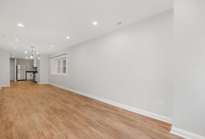 2311 S Whipple Street Chicago IL 60623