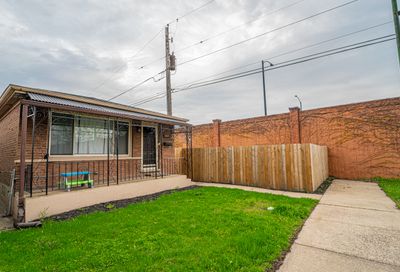 2647 E 127th Street Chicago IL 60633