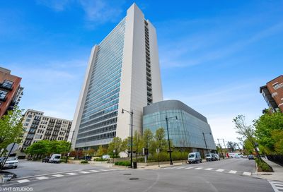 500 W Superior Street Chicago IL 60654