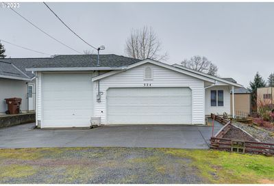 324 N 17th St St Helens OR 97051