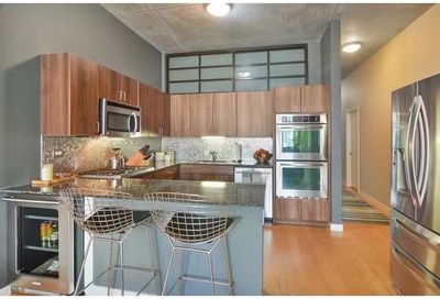 235 W Van Buren Street Chicago IL 60607