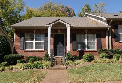 1107 Cashmere Dr Thompsons Station TN 37179