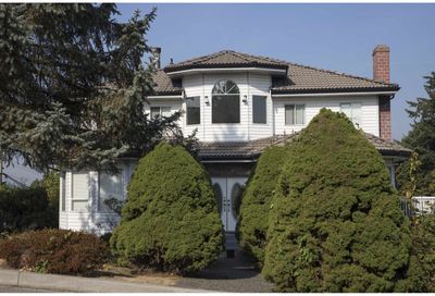 8290 BURNFIELD CRESCENT Burnaby BC V5E3W7