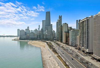 1240 N Lake Shore Drive Chicago IL 60610