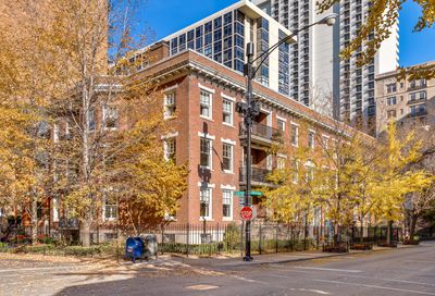 1205 N Astor Street Chicago IL 60610