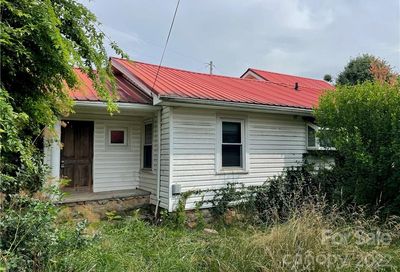 98 Lower Glady Fork Road Candler NC 28715