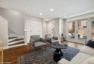 2343 N Wayne Avenue Chicago IL 60614
