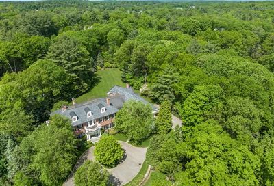 140 Meadowbrook Rd Weston MA 02493