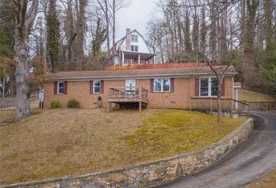 51 Belleview Road Waynesville NC 28786