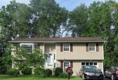 10 Danspence Road Poughkeepsie NY 12603