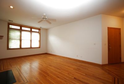 4235 N Kenmore Avenue Chicago IL 60613