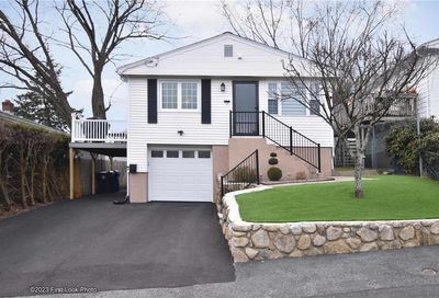 20 Link Street North Providence RI 02904