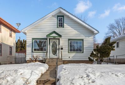 2057 4th Street Saint Paul MN 55119