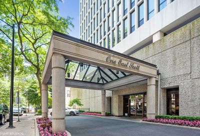 1 E Scott Street Chicago IL 60610