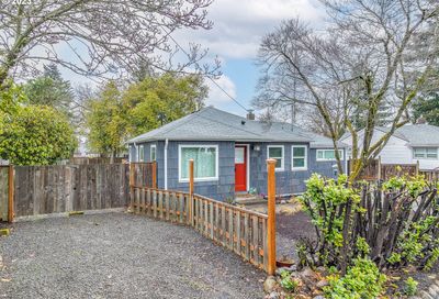 8715 NE Alberta St Portland OR 97220