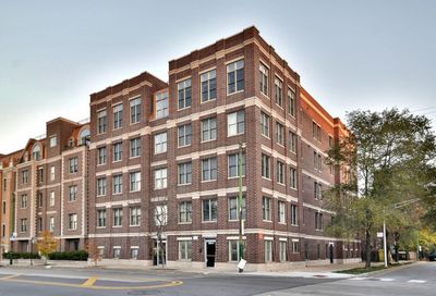2602 W Diversey Avenue Chicago IL 60647