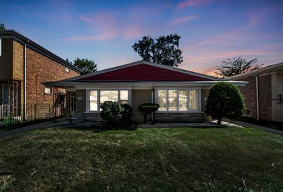 71 E 87th Street Chicago IL 60619