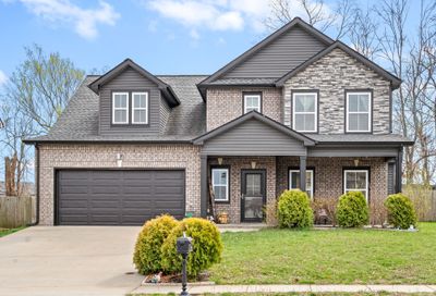 1332 Golden Eagle Way Clarksville TN 37040