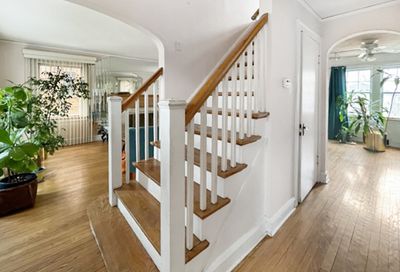 9844 S Oakley Avenue Chicago IL 60643