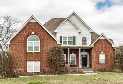 100 Strathmore Ct Hendersonville TN 37075