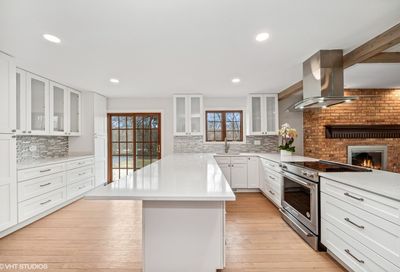 136 Colony Drive Inverness IL 60010